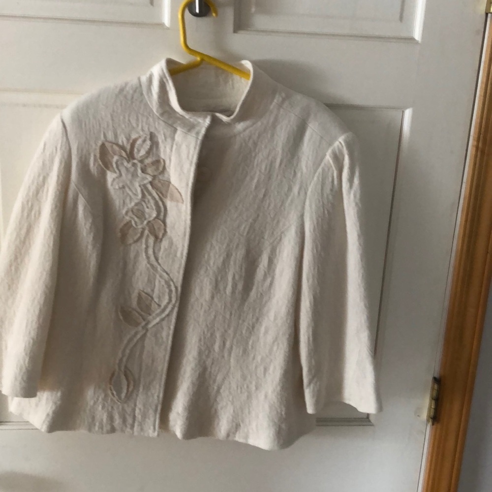 Ladies dress jacket. Size Large